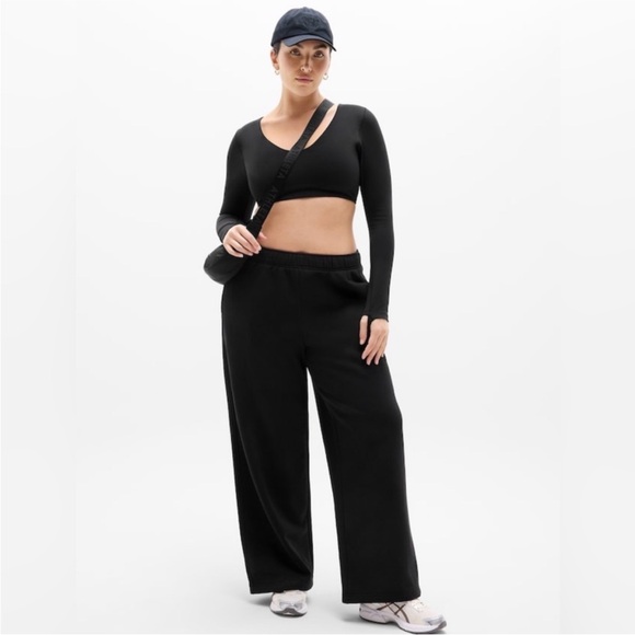 Athleta Forever Fleece Barrel Pant NWT - Picture 4 of 8